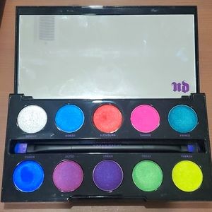 Urban Decay Electric Palette